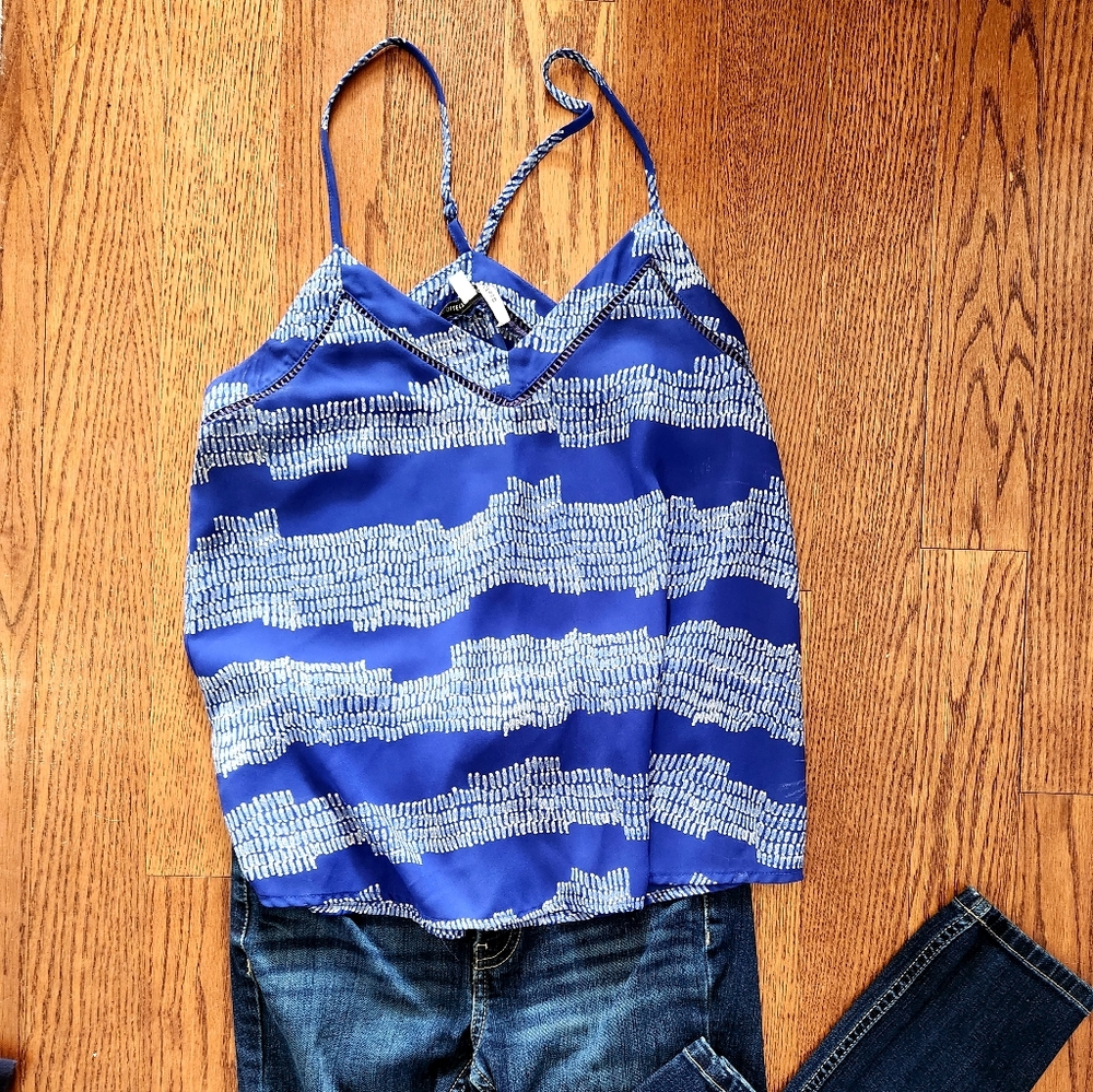 Flowy t-back tank